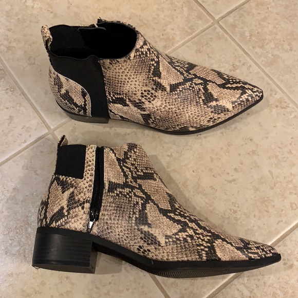 Anthropologie Parker & Sky Snakeskin Animal Chelsea Ankle Boots NWOT Size 8.5 - Picture 13 of 15